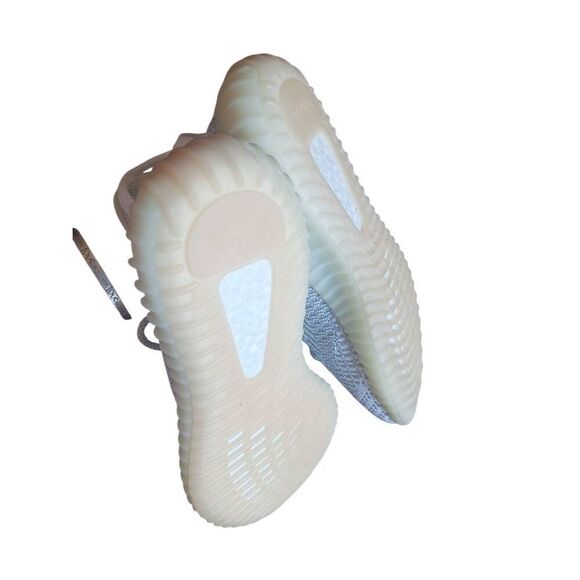Adidas yeezy 350 boost cloud  white Size 10 - Picture 6 of 7